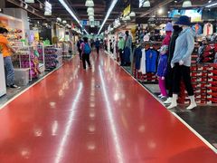 -法雅体育工厂店(皂君庙路店)