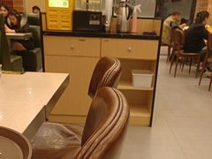 -佰搭果·广式茶餐厅(西华路店)