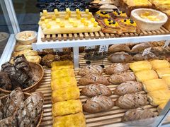 -焙丽拾光(麦凯乐直营店)