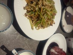 -闫府私房菜·老字号(恒隆店)