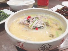 -东方明珠老上海8号餐厅(东方明珠广播电视塔店)