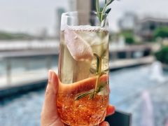 -MONICH牛排融合餐厅(和义大道购物中心店)