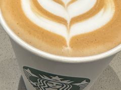 -星巴克臻选(南京金茂览秀城店)