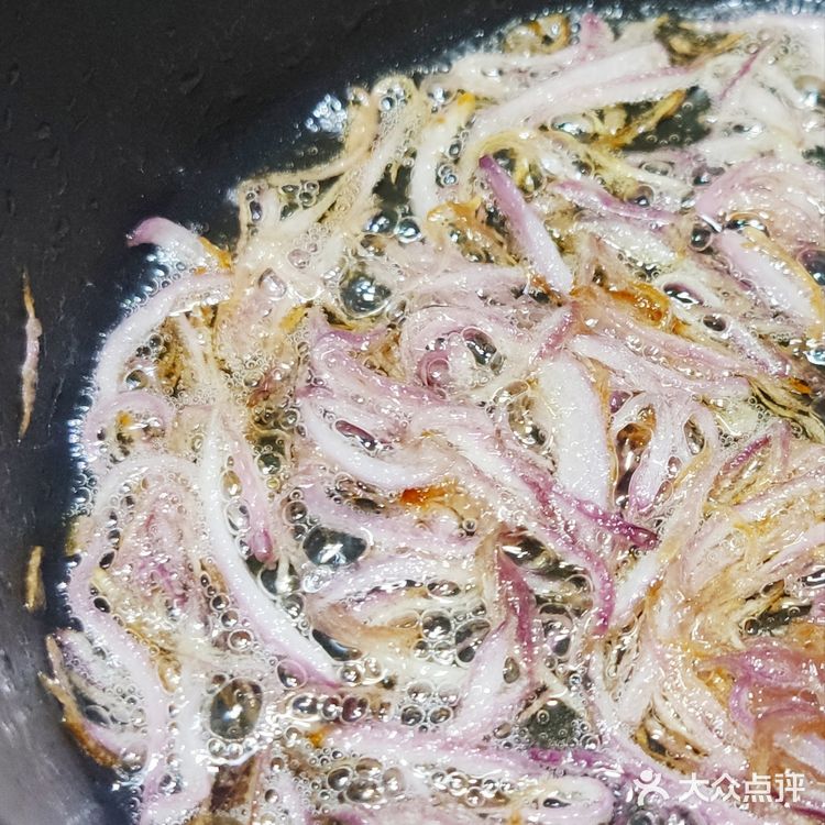 新手卤肉饭制作攻略:4步上手,连吃3碗!