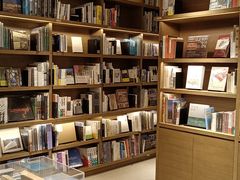 -茑屋书店(天目里店)