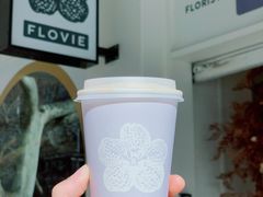 -FLOVIE FLORIST CAFE