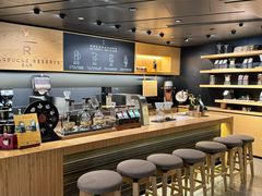 -星巴克臻选(国贸商城首店)