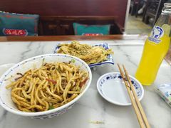 -海碗居老北京炸酱面(增光路店)