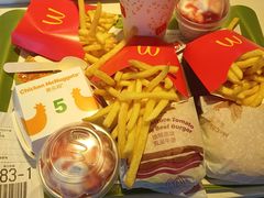 -麦当劳(虹梅路地铁站店)