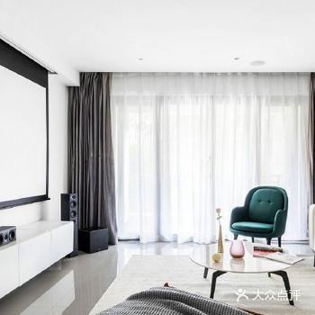 只完成硬装结构改造部分