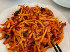 -鑫巴蜀小镇 · 水煮鱼专研店(玉桥店)