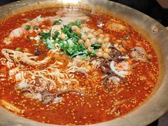 -张翻越·川渝冒菜·武汉黑鸭煲(城北万象城店)