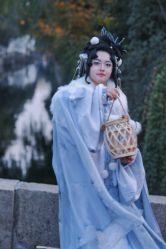 -一揽芳华汉服旗袍体验馆(拙政园店)