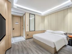 -雲宜贵宾舍酒店(深圳龙东地铁站店)