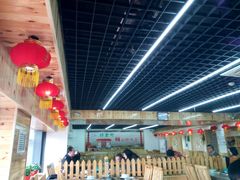 -屯老二农家铁锅炖·行业领军者(梅江店)
