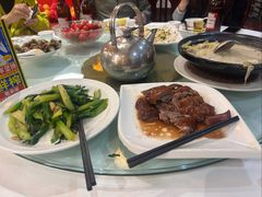 -品香菜馆(旗峰路中侨大厦店)