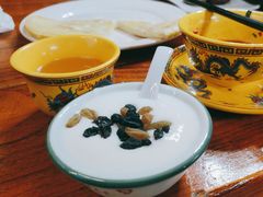 -塔洛藏餐吧(香格里拉古城店)