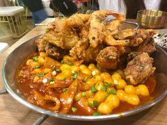 必点炸鸡翅配年糕-HOTISLAND海鸡岛·韩国料理(江南西店)