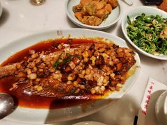 干烧黄鱼-小吊梨汤·北京菜·烤鸭(鸟巢店)