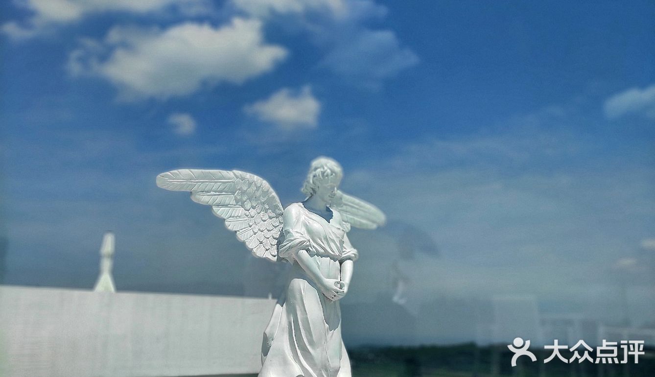 只想在云端等一个日落｜约上云兮，打卡龙泉山巅最美民宿🌈🌈