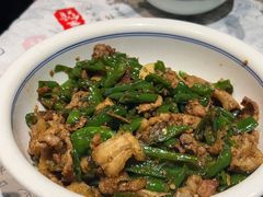 辣椒炒黑猪肉-壹盏灯(惠农店)