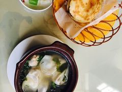 -闫家驴肉老店(华电一校店)