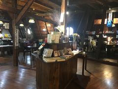 -良友书坊(安徽路店)