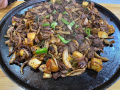 -老周炒拨拉(甘州总店)