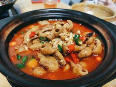 肥肠煲-家家腊鱼馆(总店)