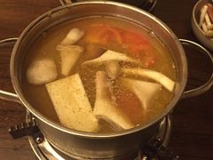 菌汤锅-香园自助小火锅
