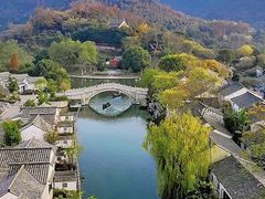 -绍兴东湖风景区