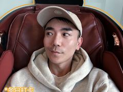 -奔驰上海利星(七宝店)