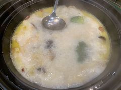 花胶海参煲鸡-喜上喜鸡煲翅(吉大店)