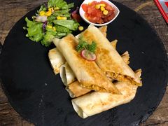 -HIGH FIVE哈福手工汉堡(桂林路店)