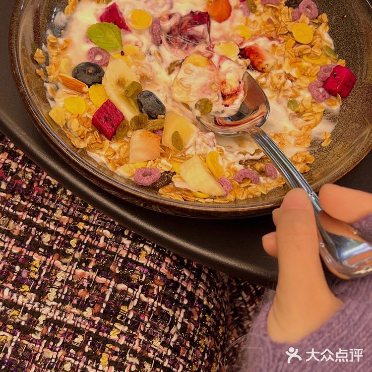 杭州探店｜放佛置身意大利街头的餐厅