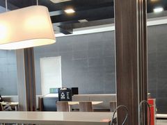 -麦当劳(深圳北站高铁店)