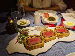 -弦月窗LUNETTE BY AMANDA(复兴路店)