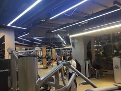 -威克健身游泳(万菱汇店)