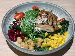 牛油果烤鸡沙律-卡朋西餐(悦汇城店)