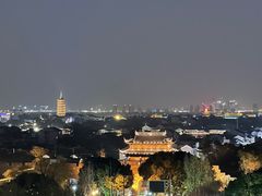 -顽啤熊·酒客酒馆(苏城夜景必选店)