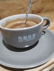 -构想时尚发型会所