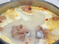 -三人行骨头王火锅(长寿店)