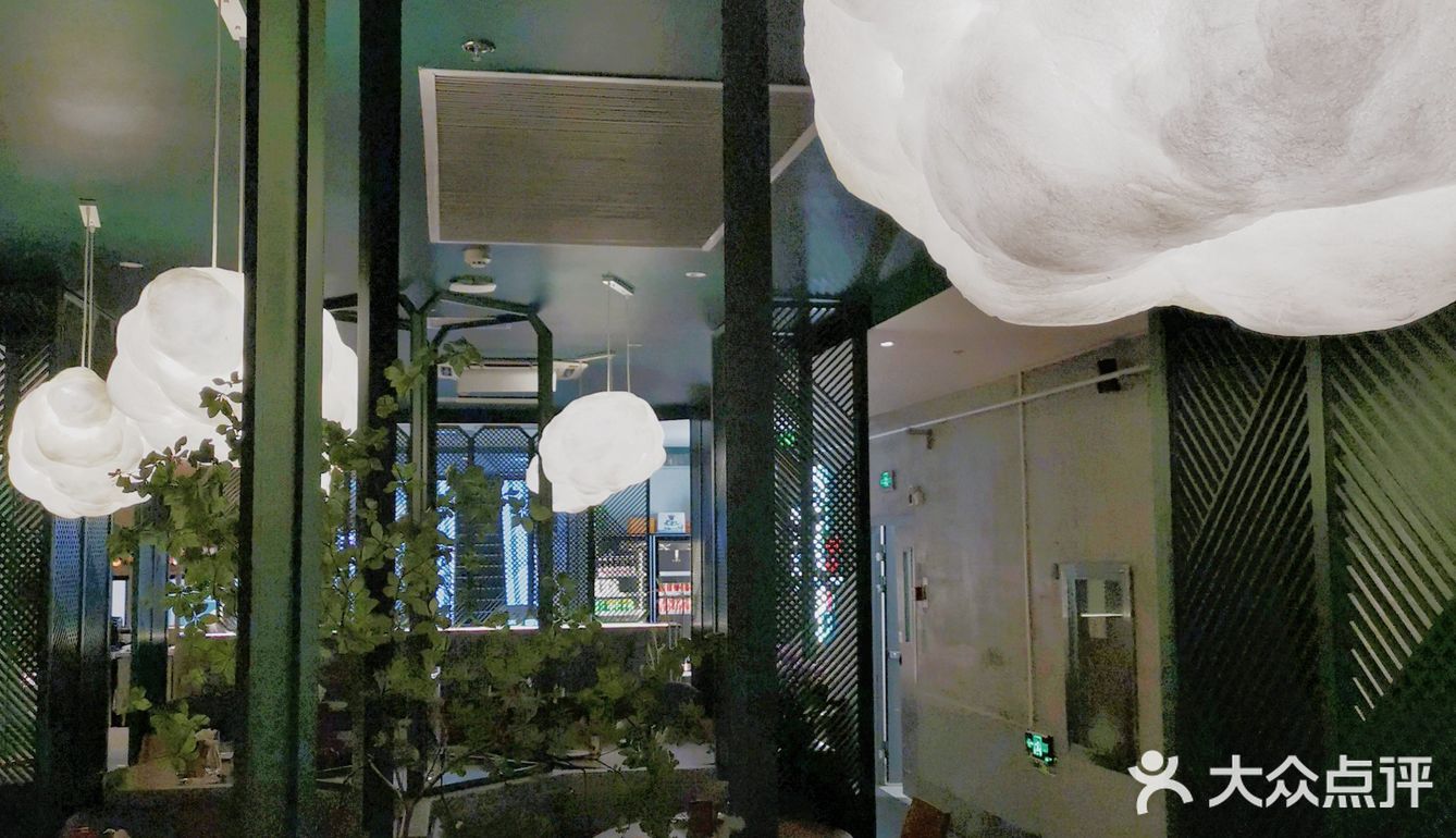 再探这家超火的创新京菜烤鸭店♦