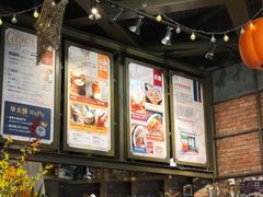 -玛格萝妮(汇智国际商业中心店)