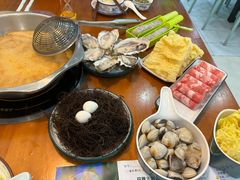 -老何家后安粉·糟粕醋海鲜火锅(三亚湾椰梦长廊店)