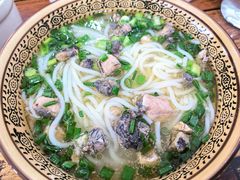 -正宗李家土鸡米线店