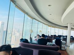 -云中捞高空旋转餐厅(商茂世纪广场店)