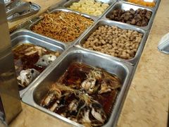 -荣誉国际酒店-云顶旋转餐厅