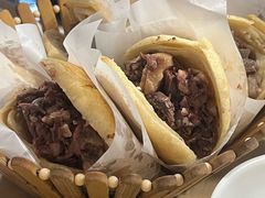 -闫家驴肉老店(华电一校店)