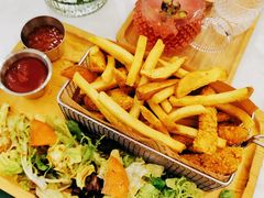 -ins森林童话餐厅coffee&bistro